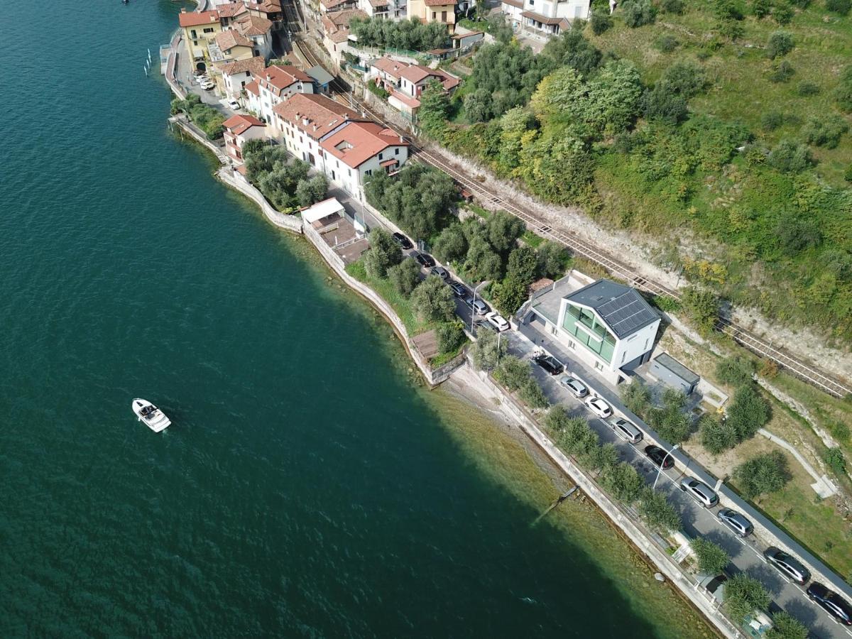 Italianway - Villa Paloma Marone Bagian luar foto