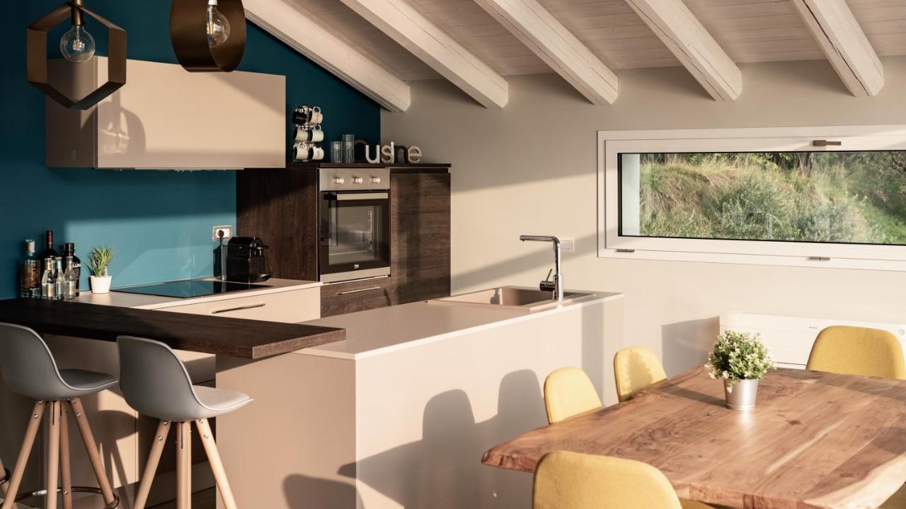 Italianway - Villa Paloma Marone Bagian luar foto