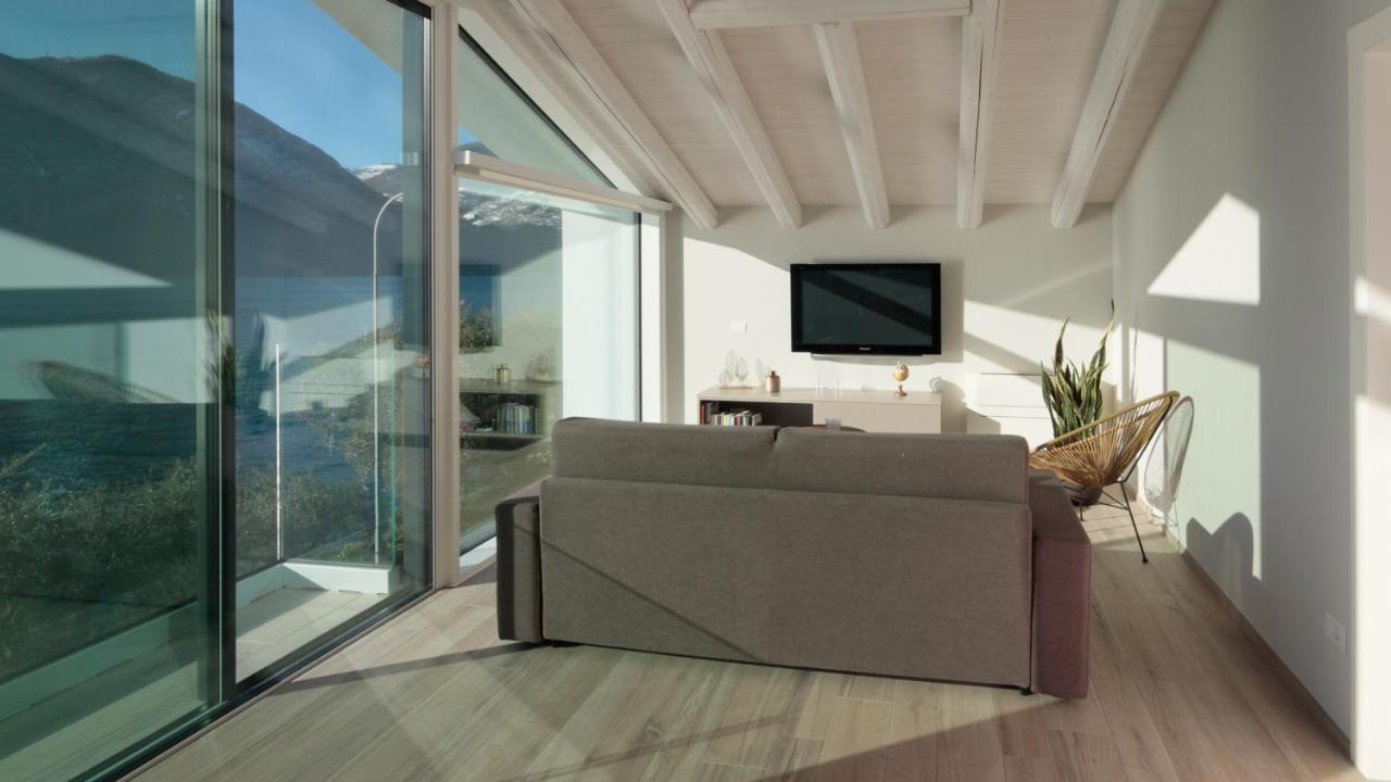 Italianway - Villa Paloma Marone Bagian luar foto