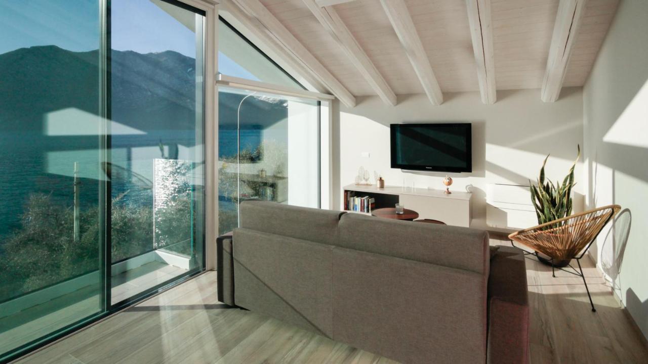 Italianway - Villa Paloma Marone Bagian luar foto