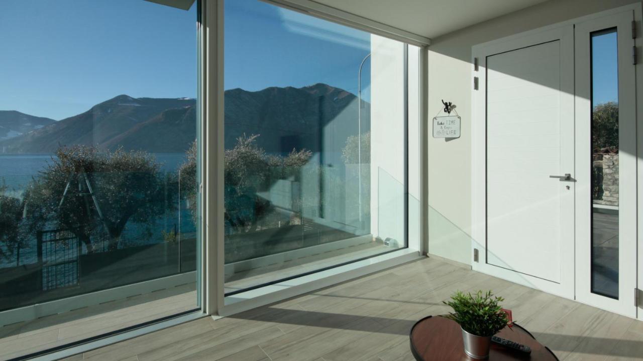 Italianway - Villa Paloma Marone Bagian luar foto